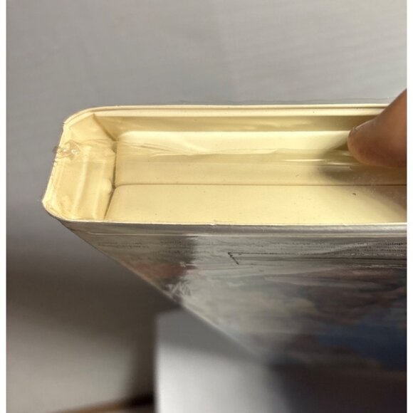 Disneys Pocahontas II: Journey To A New World VHS 1995 - Picture 4 of 9